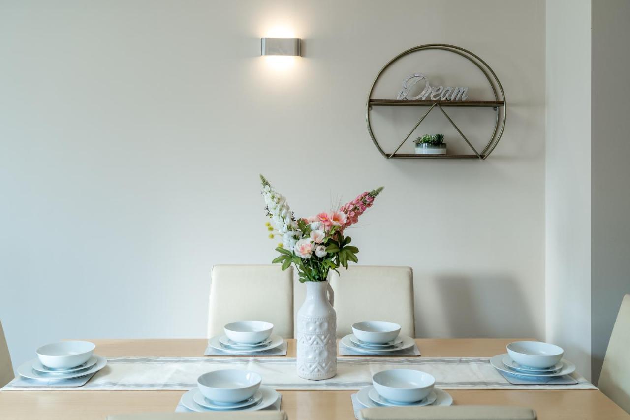 Spacious 2 Bedroom Apartment - Sleeps 6 布赖顿 外观 照片