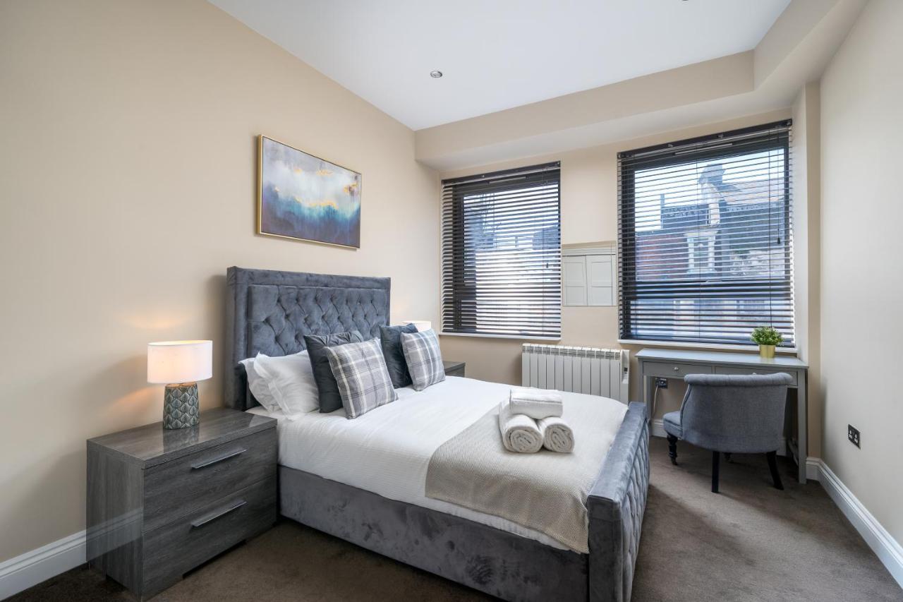 Spacious 2 Bedroom Apartment - Sleeps 6 布赖顿 外观 照片